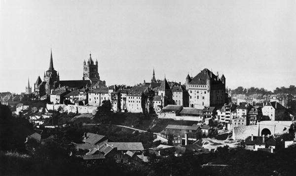 View of Lausanne, c.1856-60 (b/w photo)  à Bisson Freres Studio