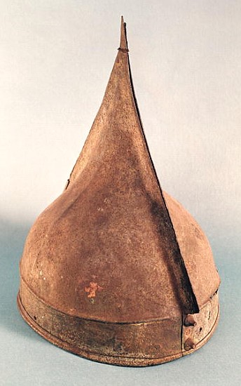 Helmet, from Bernieres d''Ailly, Calvados, c.800-700 BC (bronze) à Bronze Age