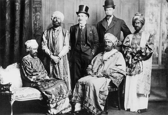 ''The Emperor of Abyssinia and his Court'', showing standing from left to right Guy Ridley, Horace d à Photographe anglais