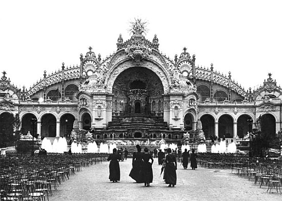 The Palace of Electricity at the Universal Exhibition of 1900 à Photographe français