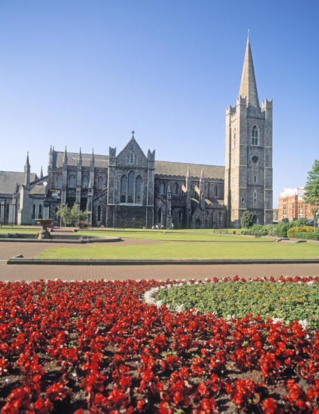 St Patrick''s Cathedral, c.1190 (photo)  à École irlandaise (12ème siècle)