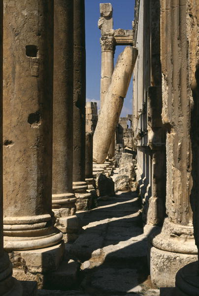 Temple of Bacchus, detail, High Imperial Period (27 BC-395 AD) (photo)  à Période impériale romaine (27 av. JC-476 après JC)