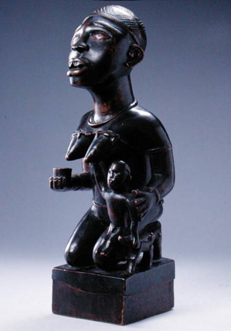 Kongo Maternity Figure, from Cabinda Region, Democratic Republic of Congo or Angola à Africain