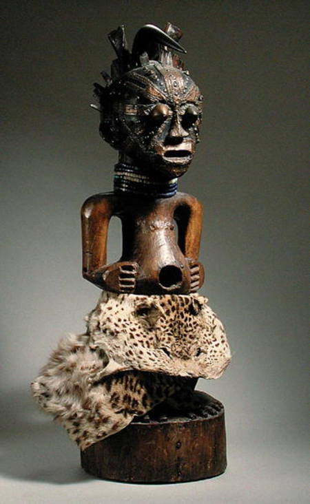Songye power figure (copper) à Africain