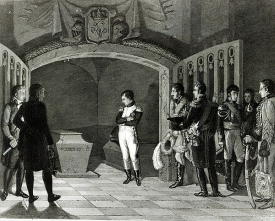 Napoleon Meditating before the Tomb of Frederick II of Prussia in the crypt of the Garnisonkirche in à (d'après) Marie Nicholas
