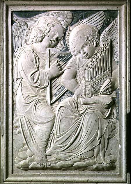 Two putti, one playing the harp and singing, the other playing the portative organ, from the frieze à Agostino  di Duccio