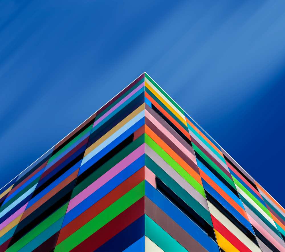 Color Pyramid à Alfonso Novillo
