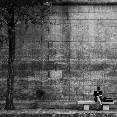 Paris Reading