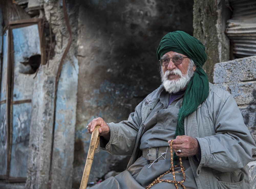 Old Man à Alibaroodi
