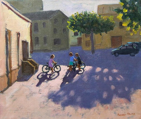 Three children with bicycles, Spain à Andrew  Macara