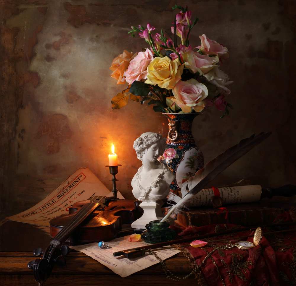 Still life with bust and flowers à Andrey Morozov