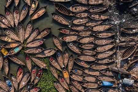 Waiting Boats