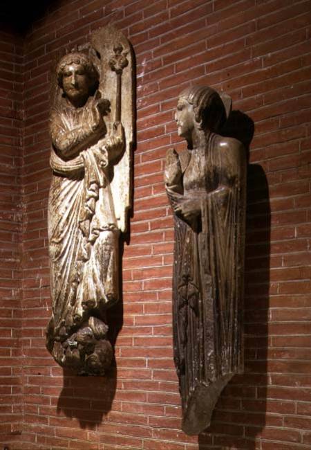 Figures of the Annunciation, from the exterior of St. Sernin à Anonym Romanisch