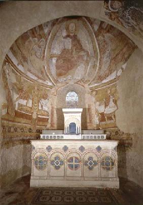 Interior view of the choir with Christ in Majesty, the Crucifixion of Peter and other scenes