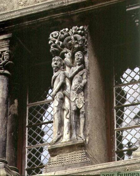 Adam and Everelief figures from the first floor of the former Town Hall à Anonyme