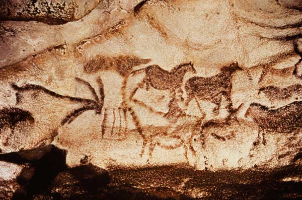 Cave painting of horses and deer à Anonyme
