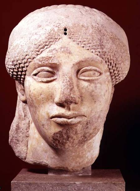 Colossal head of a Goddess, probably late Archaic to early Classical,Greek à Anonyme