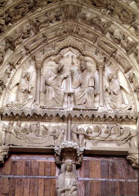 The Coronation of the Virgintympanum of the central portal of the north transept à Anonyme