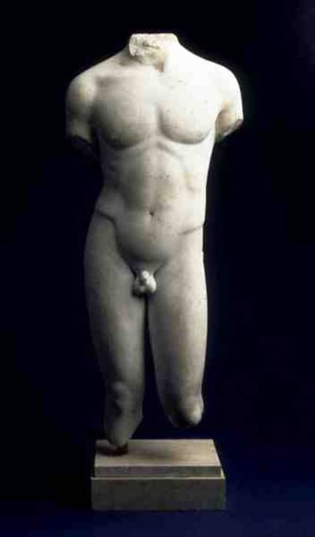 Roman male torso of a youthful figure à Anonyme