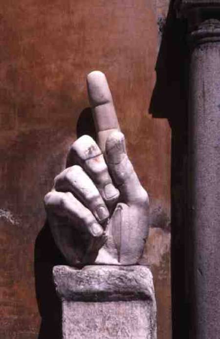 Sculpture of a Hand à Anonyme