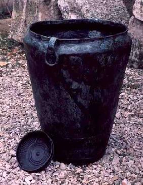 Large vase, Tomb of Poiseul la Ville,Cote d'Or