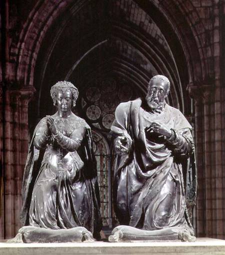 Tomb of Henri II (1519-59) and Catherine de Medici (1519-89) detail of the couple kneeling at prayer à Anonyme