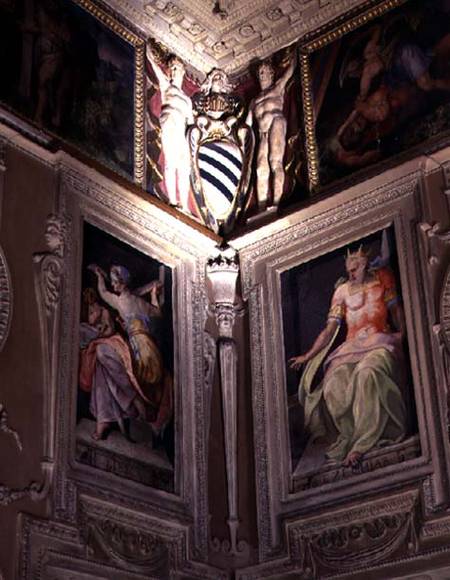 The 'Galleria', detail of stucco and fresco decoration of prophets and sibyls based on Michelangelo' à Antonio da Sangallo le Jeune et Nanni di Baccio Bigio