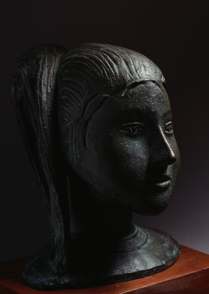 Head of a girl à Arturo Martini