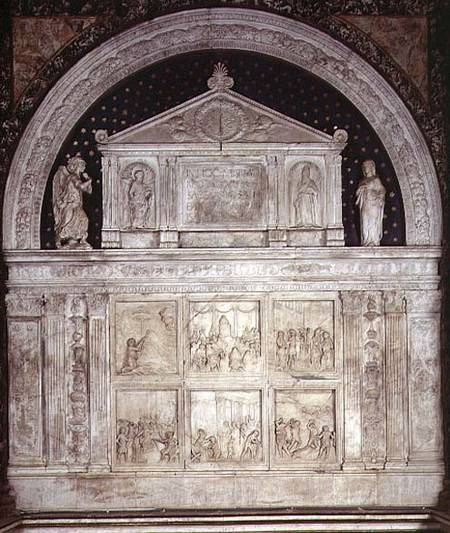 The Arch of St. Savino à Benedetto  da Maiano