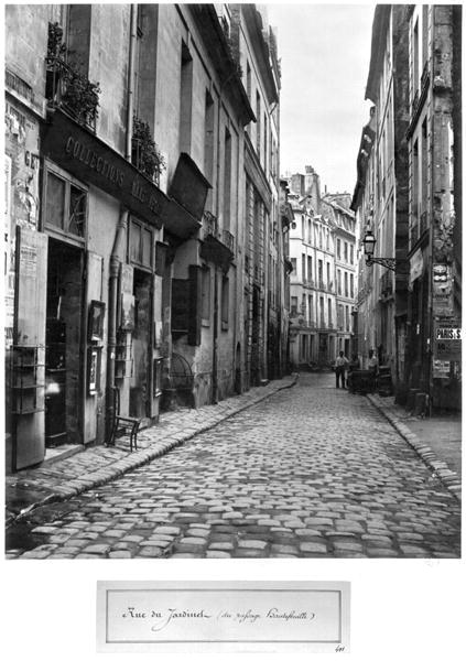 Rue du Jardinet, from passage Hautefeuille, Paris, 1858-78 (b/w photo)  à Charles Marville