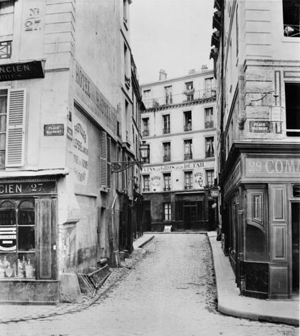 Rue Maitre Albert (from place Maubert) Paris, 1858-78 (b/w photo)  à Charles Marville