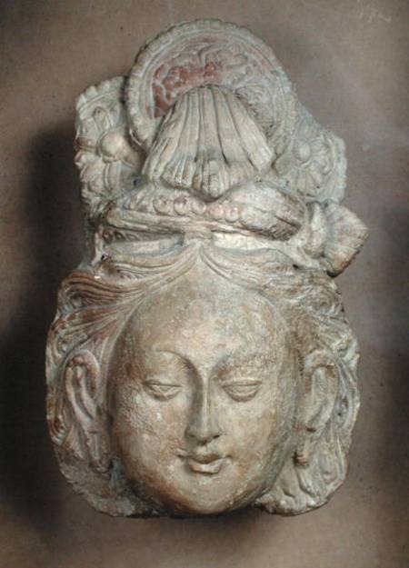 Head of a Bodhisattva with an elaborate hairstyle à Ecole chinoise