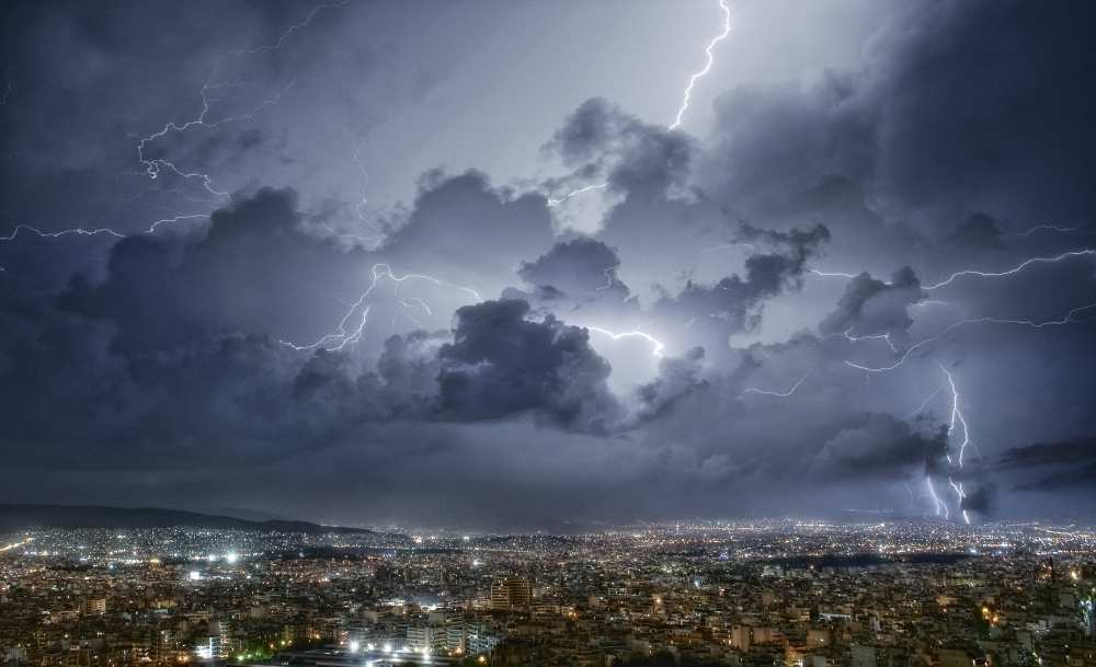 Lightning over Athens à Chris Kaddas