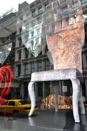 NewYork - Chair in Soho-2011_80