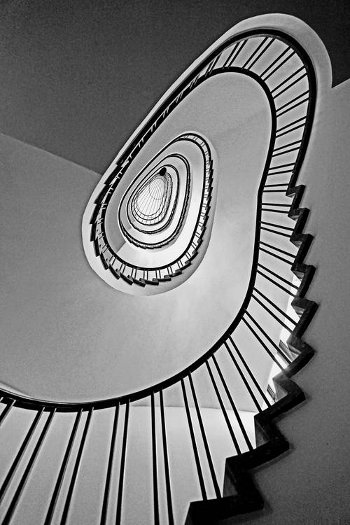 Upstairs to the light à Joachim W. Dettmer