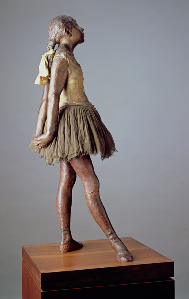 Little Dancer, Aged 14 (polychrome bronze, muslin, satin and à Edgar Degas
