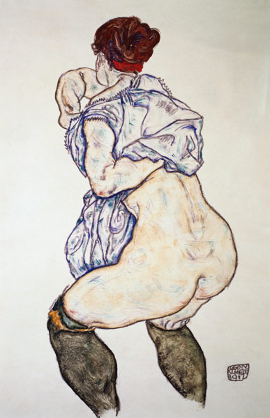 demi nu féminin avec des chaussettes vertes à Egon Schiele