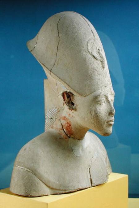 Bust of Amenophis IV (Akhenaten) from Tell el-Amarna, Amarna Period, New Kingdom à Egyptien