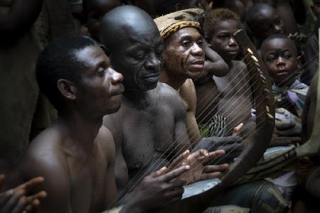 Music of the last clans of baka pygmies, Cameroon