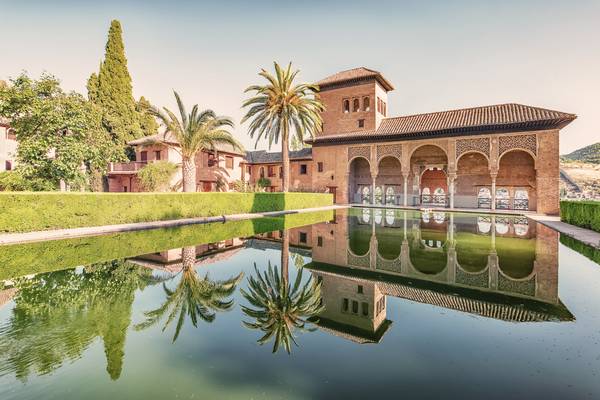 Alhambra Reflection à emmanuel charlat