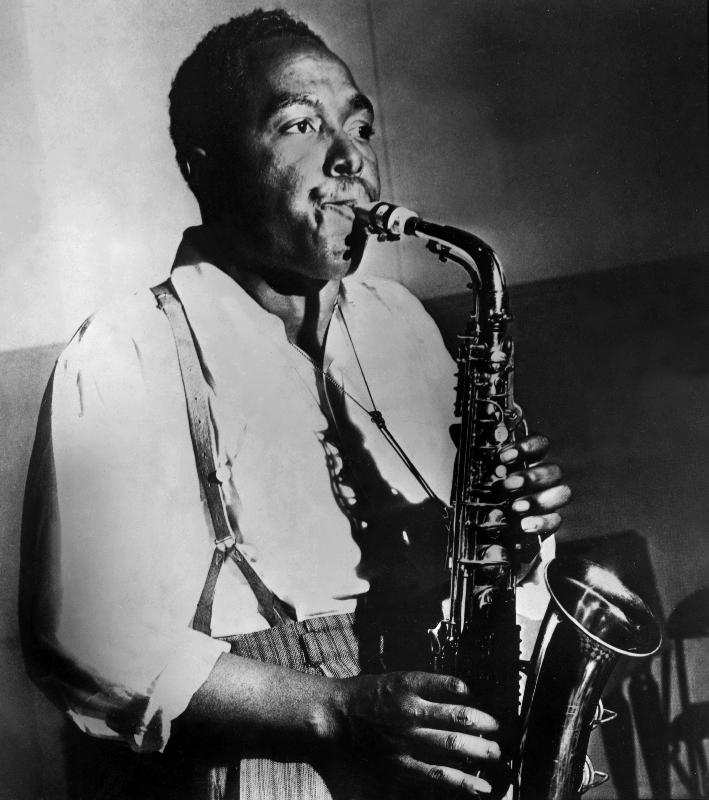 American saxophonist and jazz composer Charlie Parker à Photographies de Célébrités