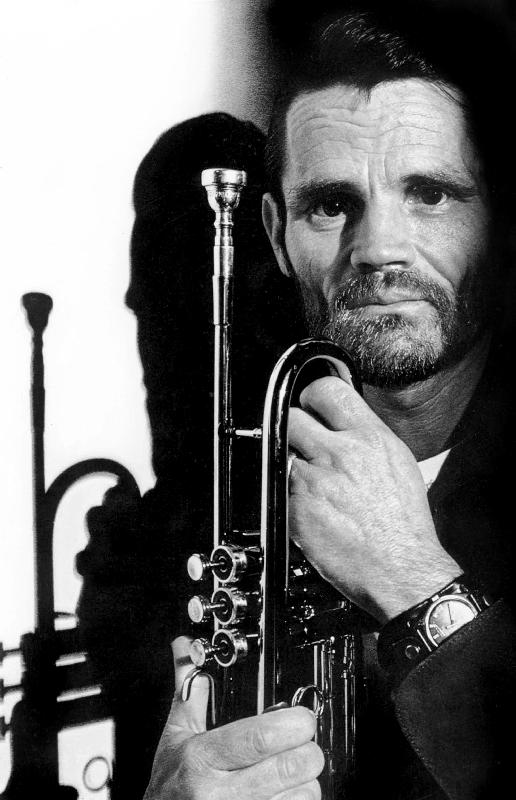 jazz trumpet player Chet Baker à Photographies de Célébrités