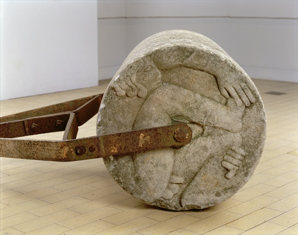`Adam and Eve'' Garden Roller, 1933 (portland stone and iron)  à Eric Gill
