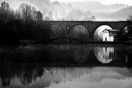 fog on the lake