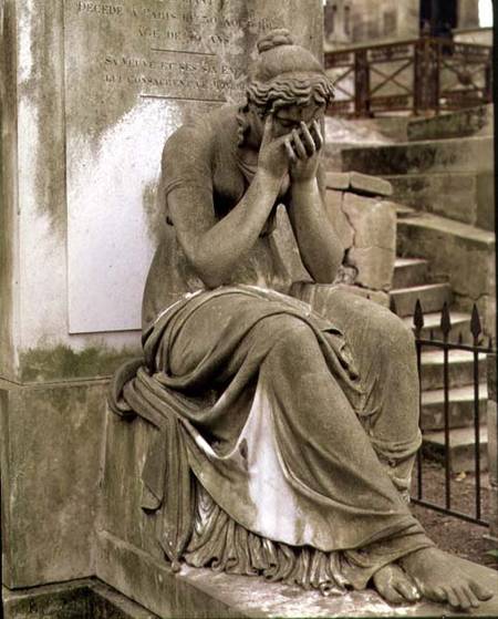 Figure of Grief from the tomb of Pierre Gareau (d.1815) à Francois Dominique Aime Milhomme