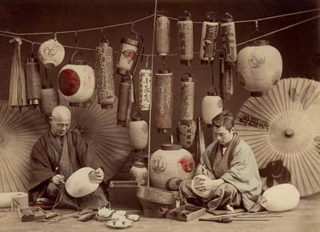 Scene in a Japanese Lantern work Shop à French  Photographer