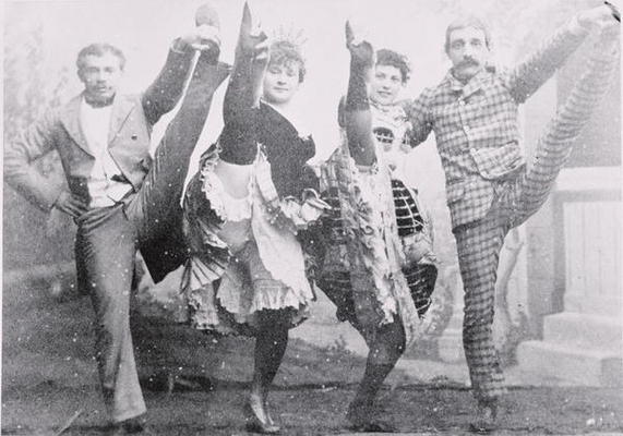 Dancing the Can-Can, late 19th century (b/w photo) à Photographe français (19ème siècle)