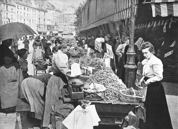 The Street merchant in the rue Mouffetard, Paris, 1896 (b/w photo) à Photographe français (19ème siècle)