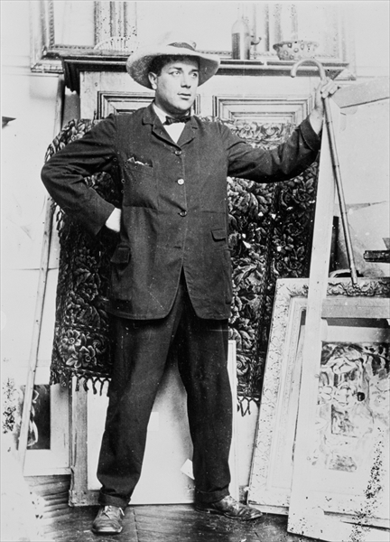 Portrait of Georges Braque (1882-1963) (b/w photo)  à École française