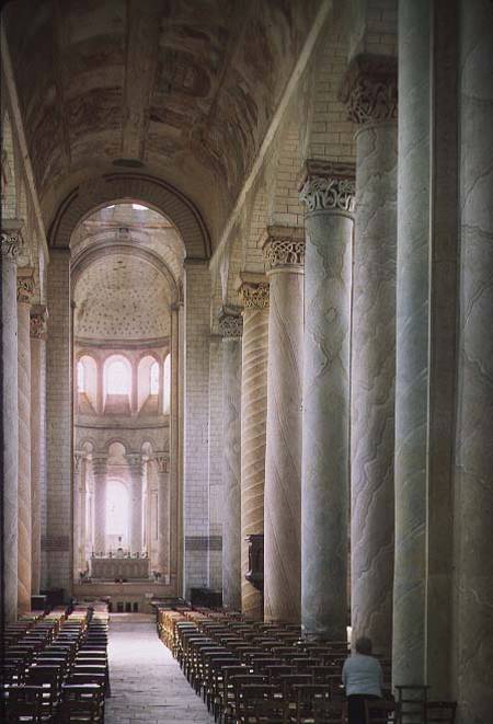 View of the nave towards the choir and the vault decorated with 12th century frescoes (photo) à École française